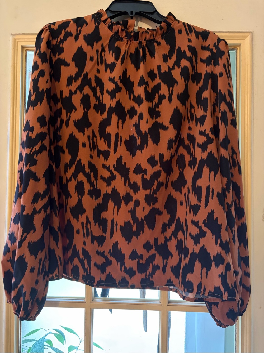 SHEIN Black & Brown Leopard Print Blouse